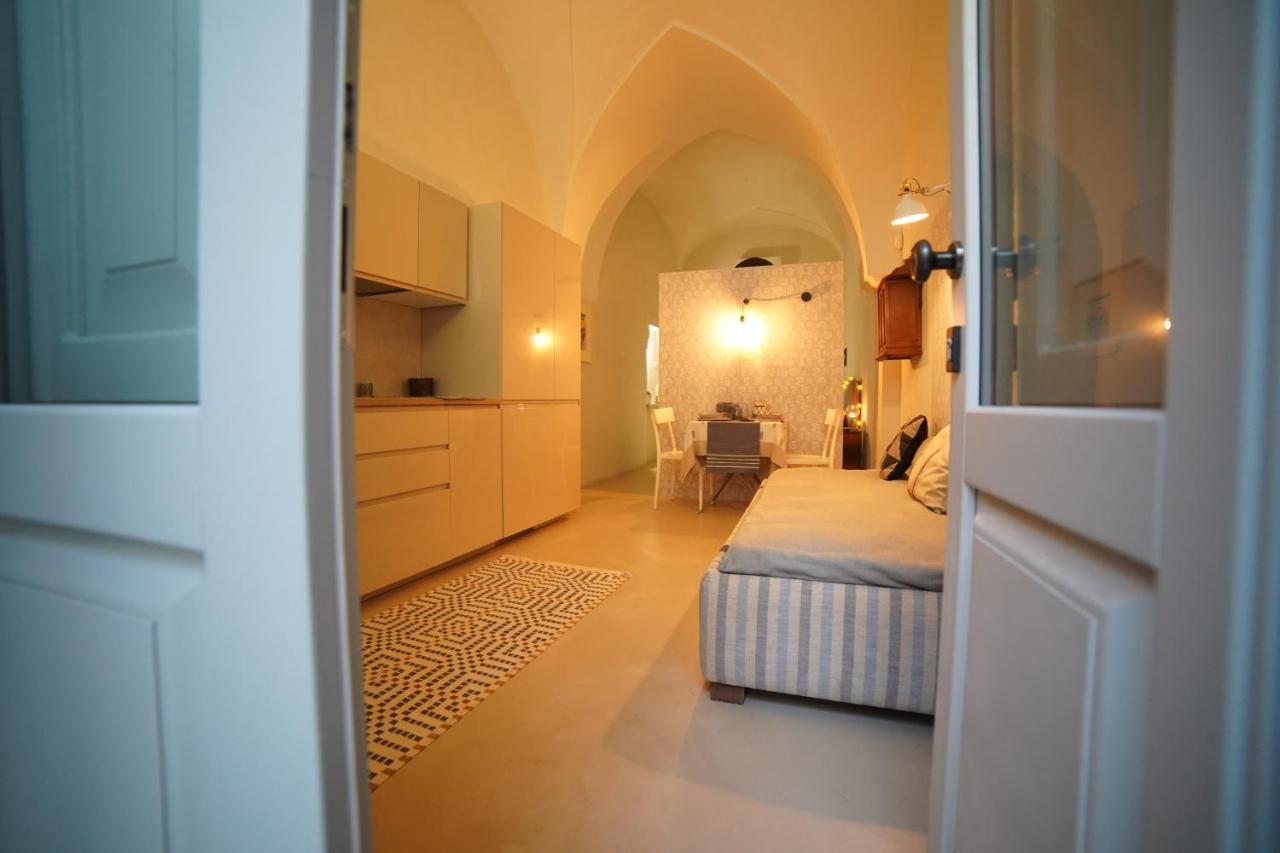 Mimar Casa Vacanze Charme Ed Eleganza Maruggio Exteriör bild